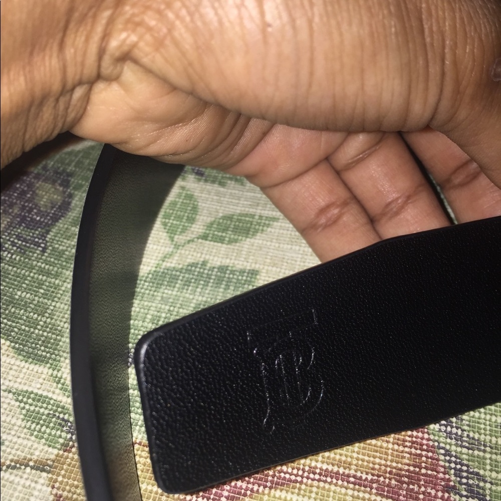 Men’s Burberry belt